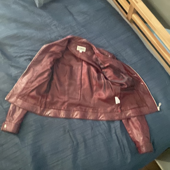Women’s jacket - Picture 2 of 3